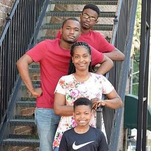 Meet your Posher, Renae